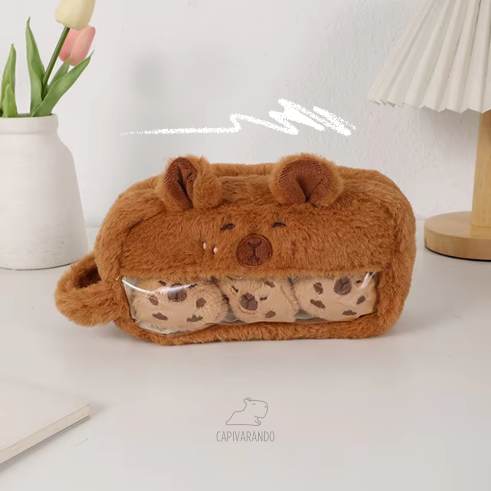 Bolsinha Estojo Capivarando® - Balu - com broches