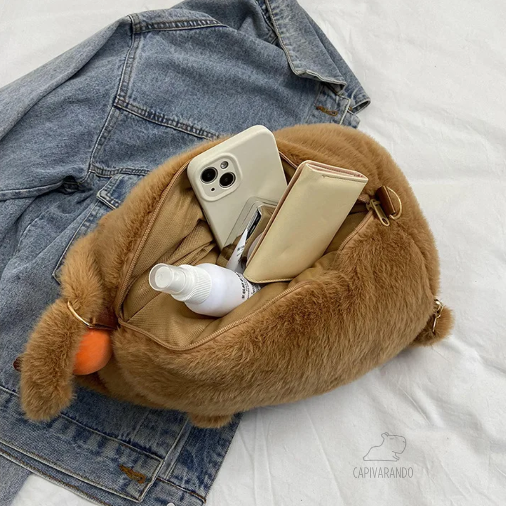 Bolsa Pelúcia Capivarando® - Lara