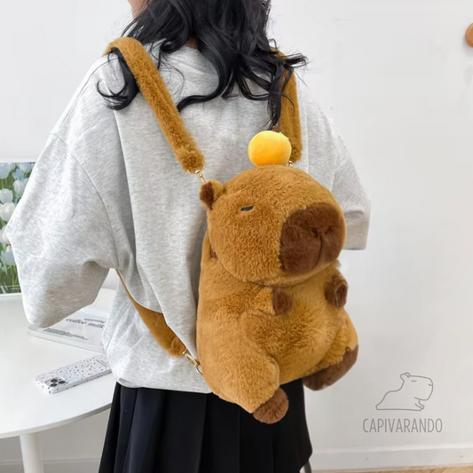 Mochila Pelúcia Capivarando® - Filó